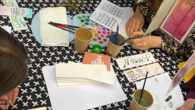 Boekenleggers handletteren